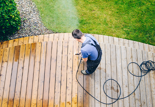 Power washing deck